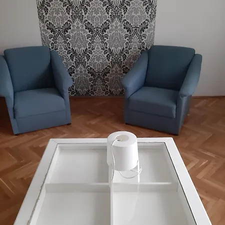 Emese Alma Vendeghaz Segedyn